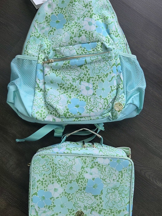 Lilly Pulitzer Handbags - New Lilly Pultizer Bookbag & Lunchbox Set